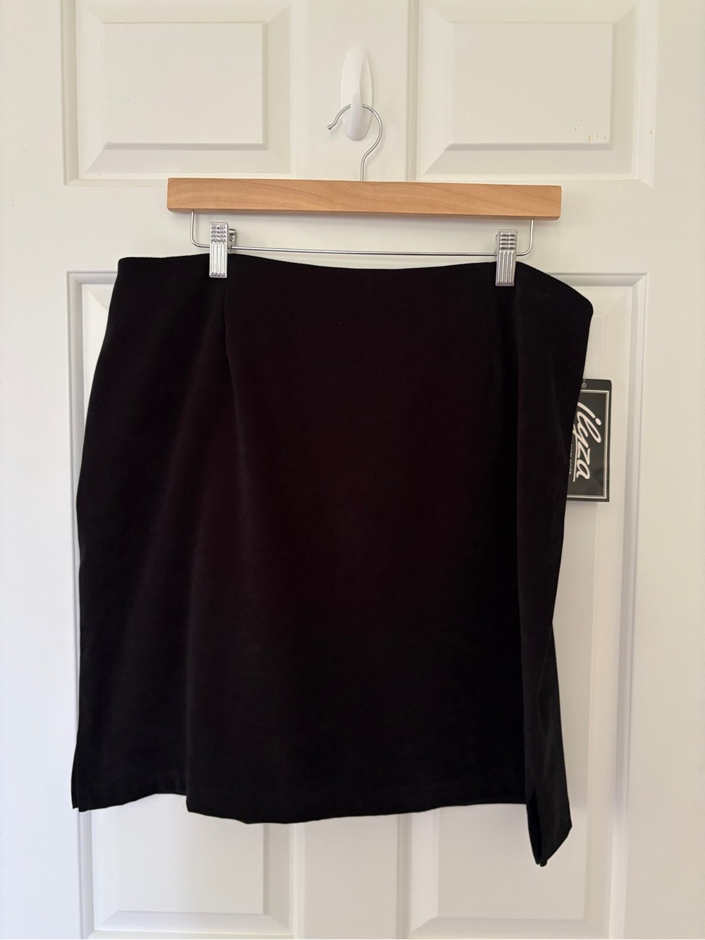 Vintage Black Women's Straight Skirt Size 14